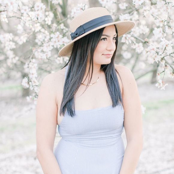 Meet your Posher, Lily - Picture 1 of 1